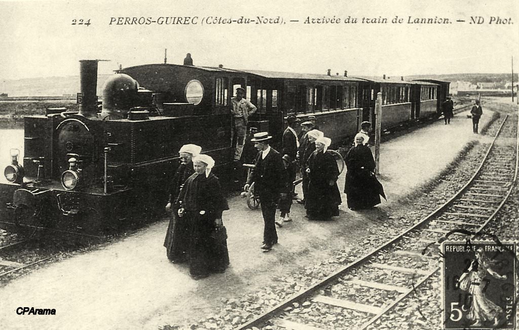 PERROS-GUIREC  Arrivée de Lannion - oblitération 1910