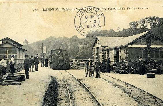 LANNION  LIGNE DE TRAIN PERROS-GUIREC