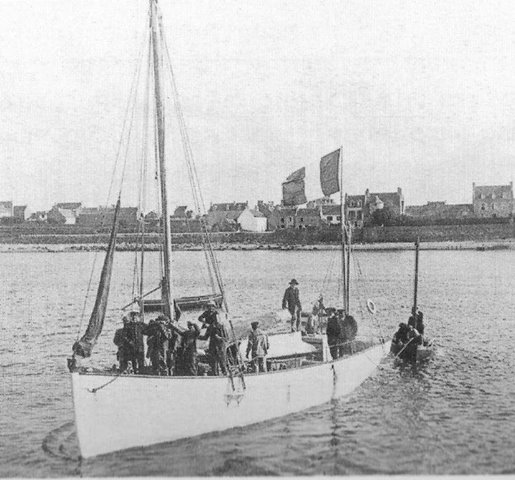 ROSKO bateau labo biologie marine1905 à 1953 pierre-yves Decosse